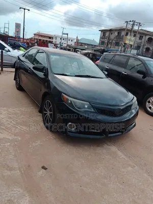Toyota Camry XLE 4dr Sedan (2.5L 4cyl 6A) 2014 Black