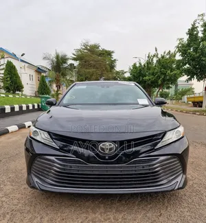 Toyota Camry XLE (2.5L 4cyl 8A) 2019 Black