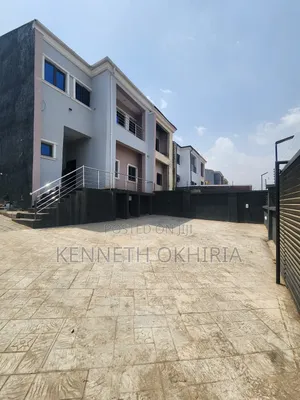 5bdrm Duplex in Naf Valley Estate, Asokoro for sale
