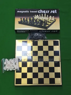 “Magnetic Chess Board – Portable Foldable Chess Set”