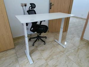 A Motorized Electric Height-Adjustable Sit-to-Stand Desk
