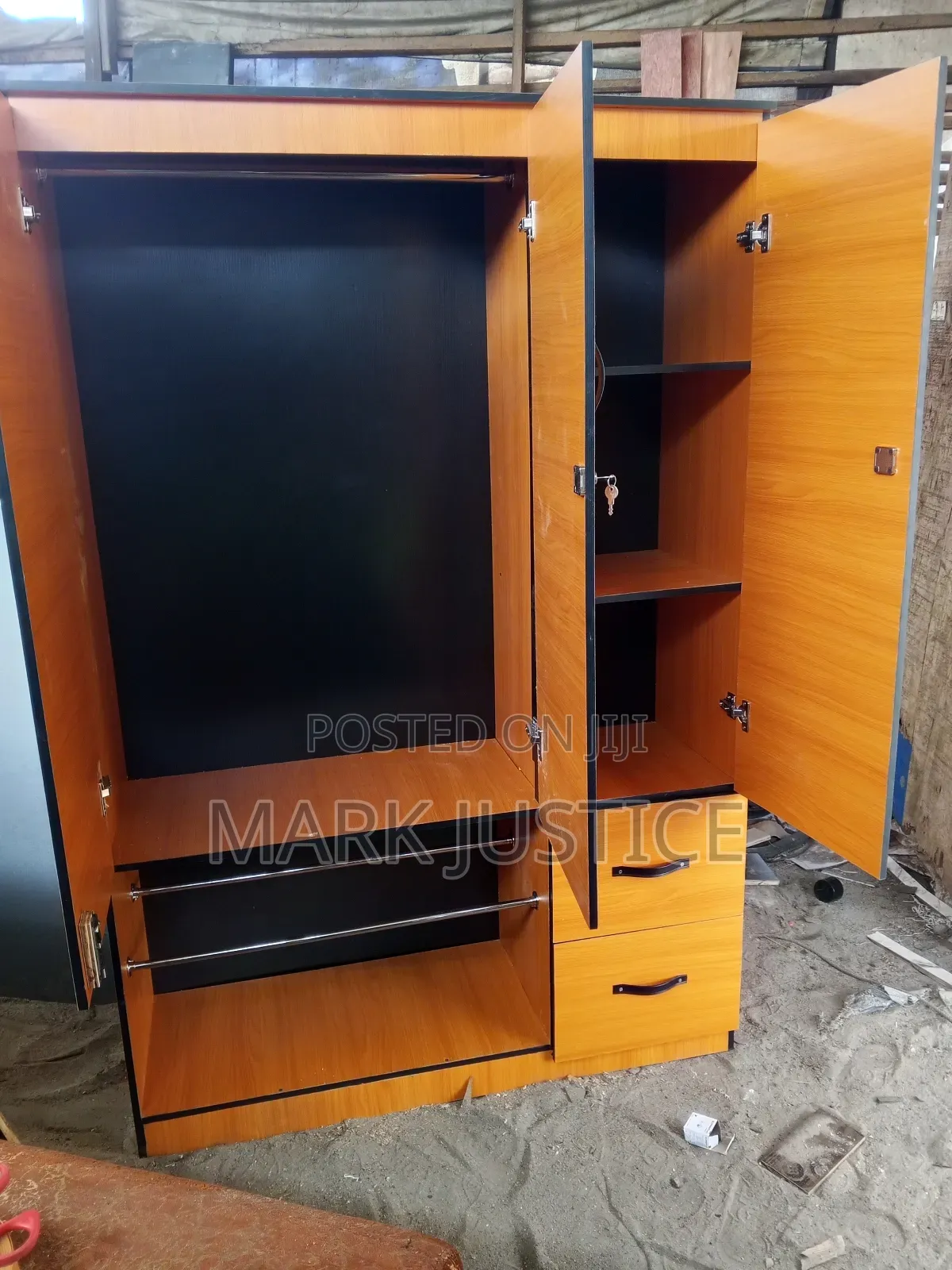 4/6 HDF Wardrobe
