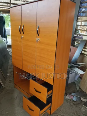 4/6 HDF Wardrobe