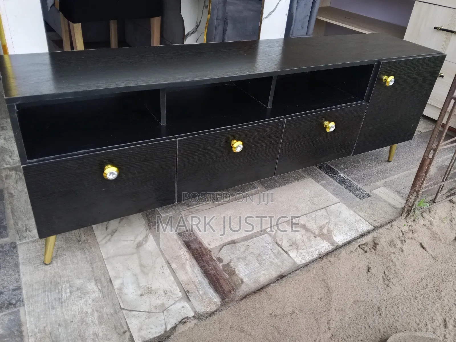 5ft Tv Shelf