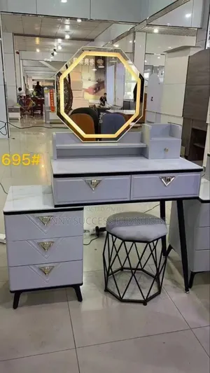 Make Up /Dressing Mirror