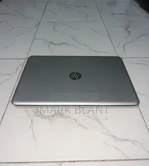 Laptop HP Pavilion 15 8GB AMD A8 HDD 320GB