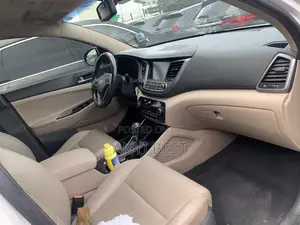 Hyundai Tucson 2015 White