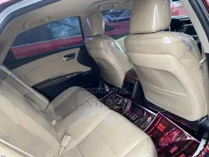 Toyota Avalon 2017 Red