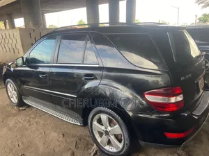 Mercedes-Benz M Class ML 350 4Matic 2011 Black
