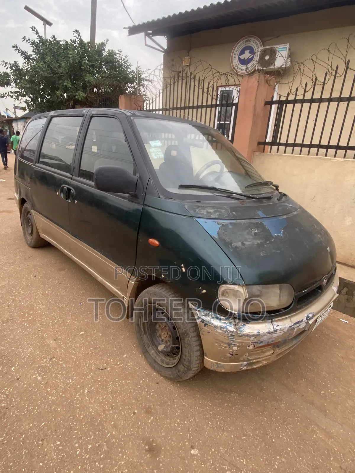 Nissan Serena 1998 Grey