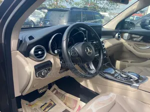 Mercedes-Benz GLC-Class 2017 Brown