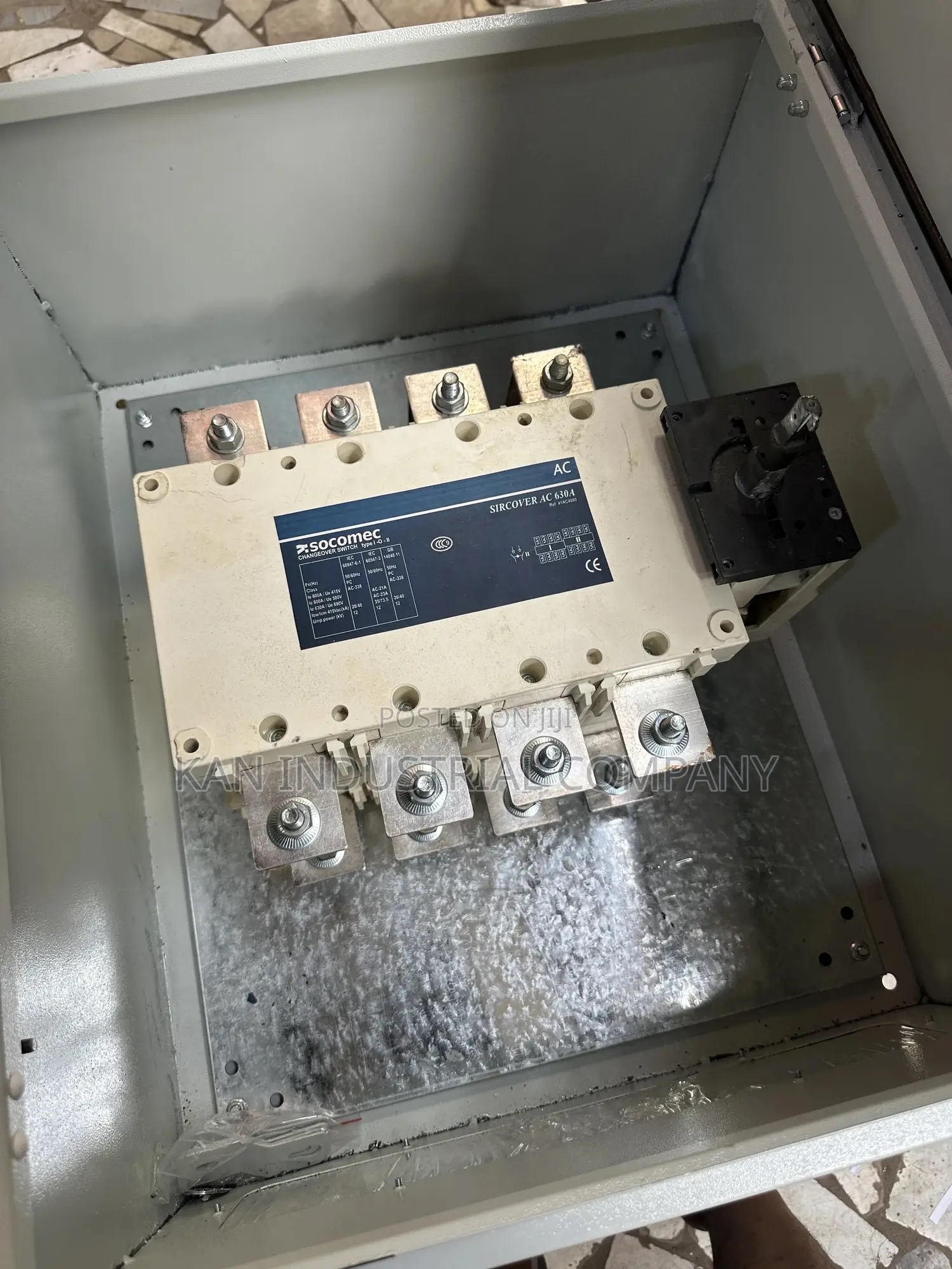 630amps Socomec Change Over