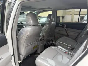 Toyota Highlander Limited 2012 White