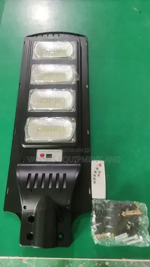 400 Watts Solar Street Light