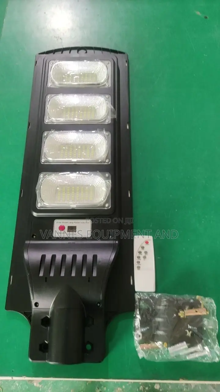 400 Watts Solar Street Light