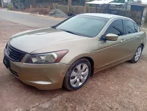 Honda Accord 2008 Gold