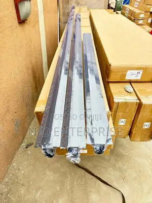 One Meter Magnetic Rail