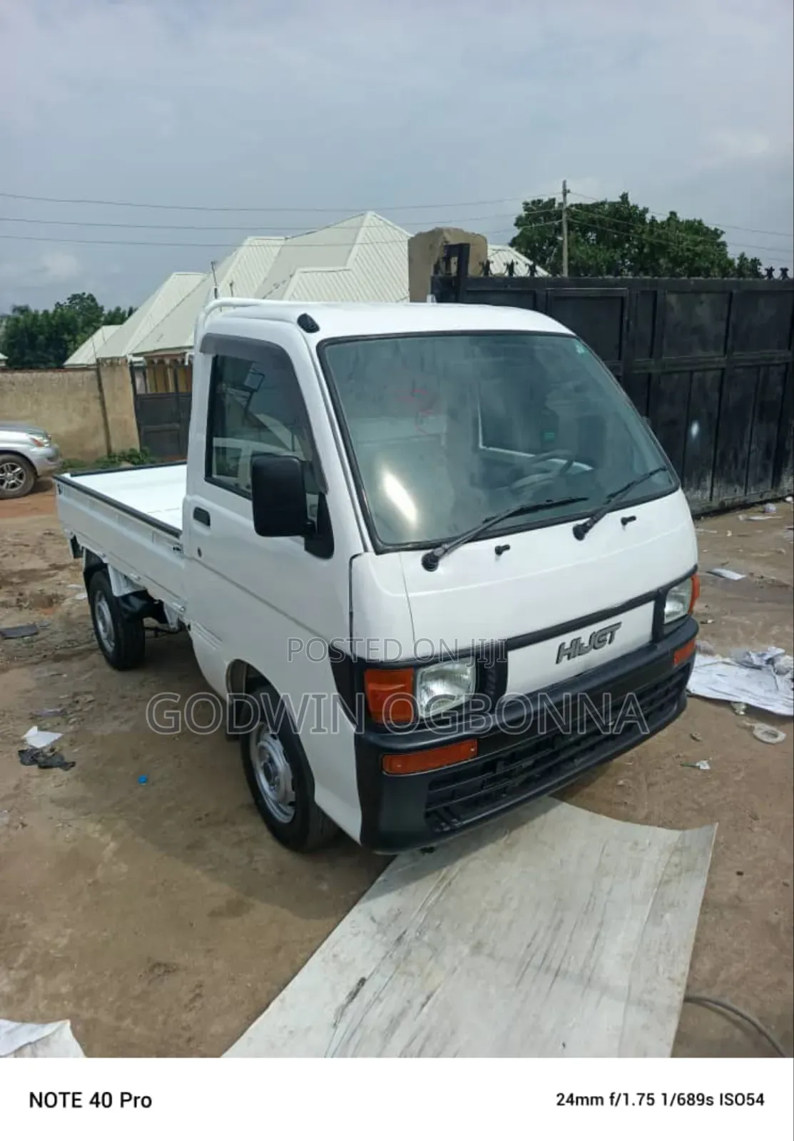 Daihatsu Hijet 2002 White