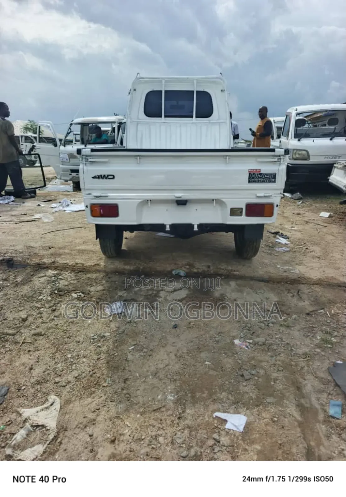 Daihatsu Hijet 2002 White