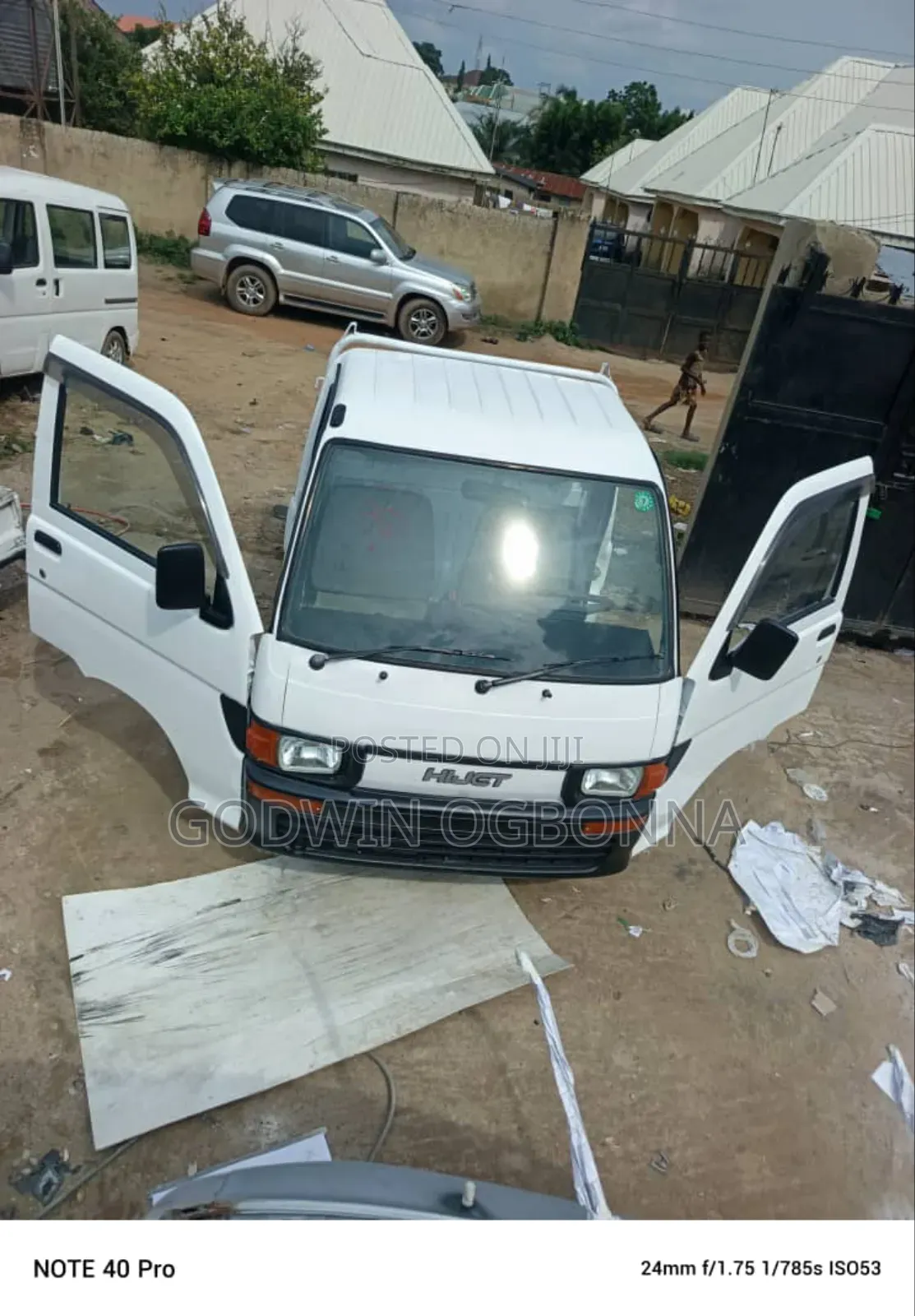Daihatsu Hijet 2002 White