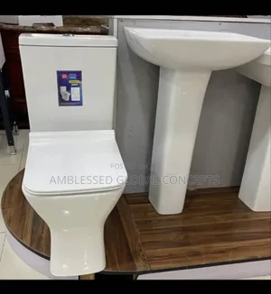 Brand New Toilet Wc