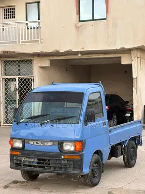 Daihatsu Hijet Mini Truck 2004 Blue