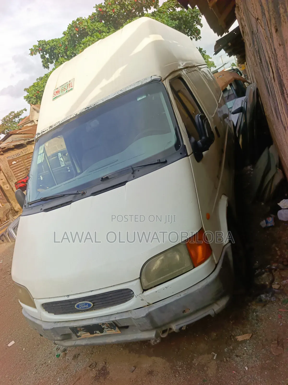 Ford Transit 2000 White