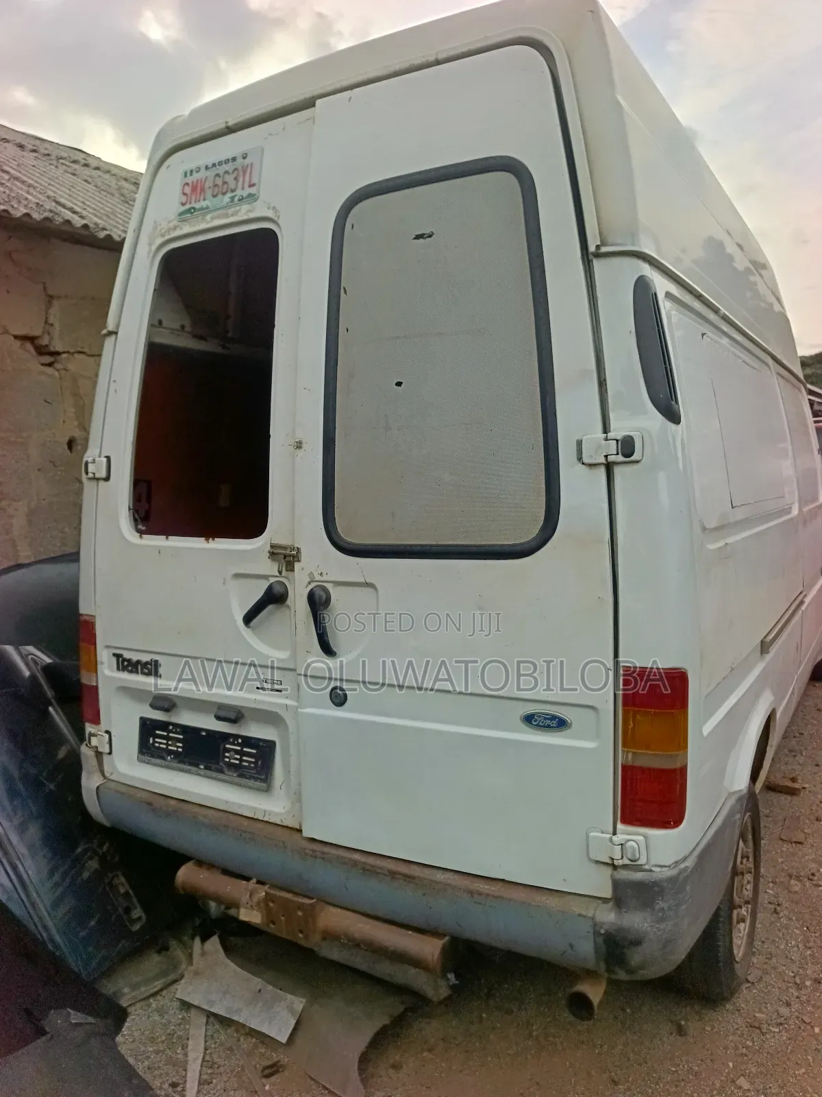 Ford Transit 2000 White