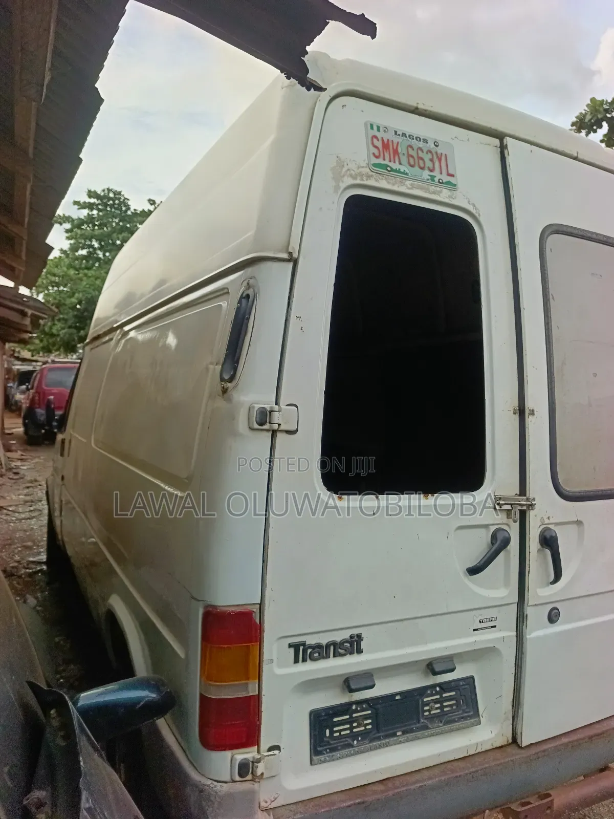 Ford Transit 2000 White