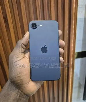 Apple iPhone 16e 128 GB Black