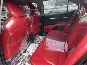 Toyota Camry XSE V6 (3.5L V6 8A) 2019 Black