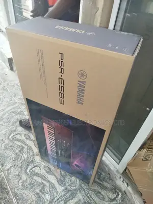 Keyboard PSR E583 With Pitch Bend