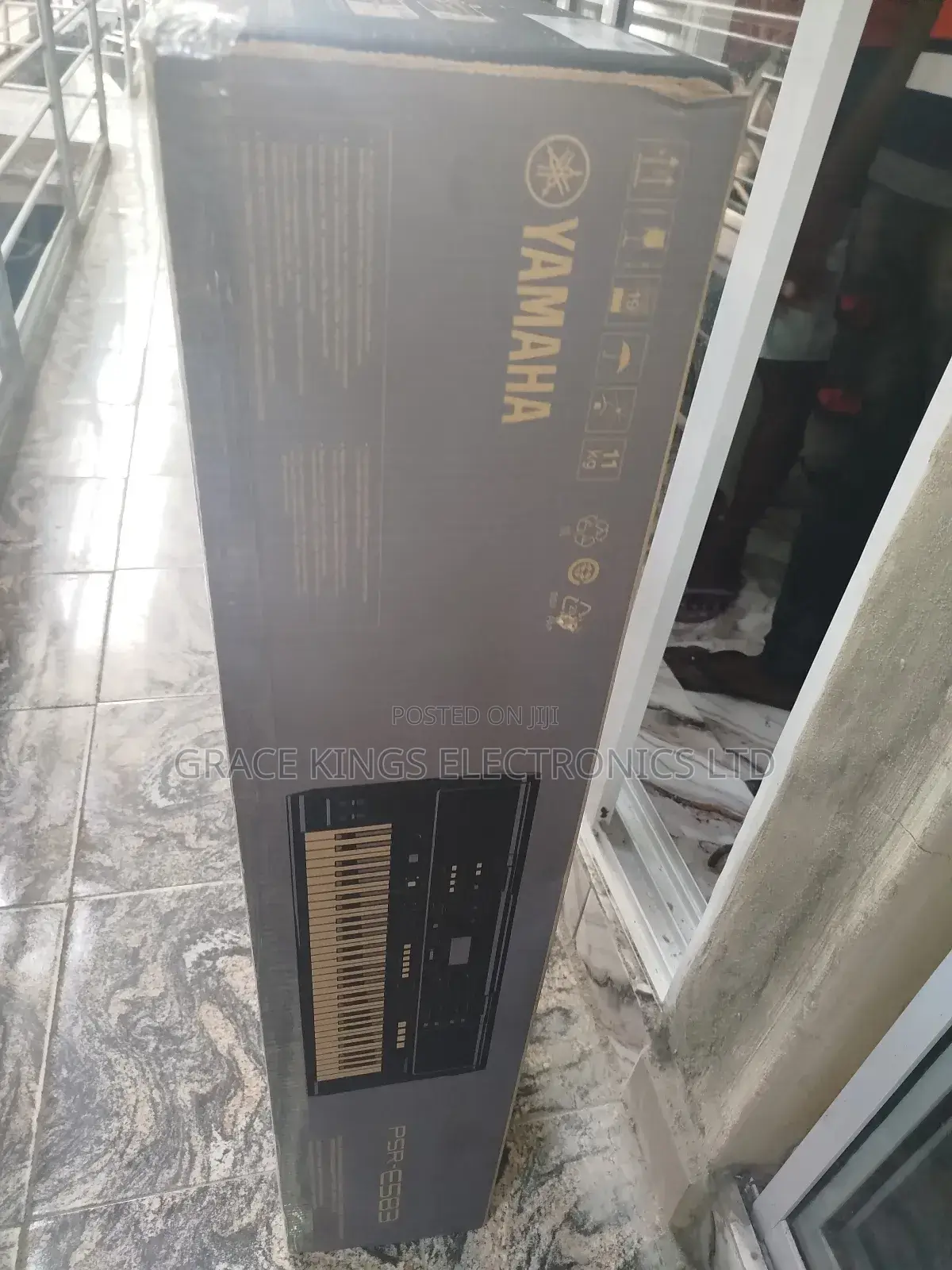 Keyboard PSR E583 With Pitch Bend