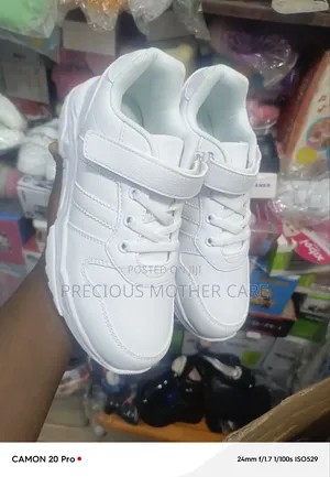Quality Children White Sneakers for School and All Occasions