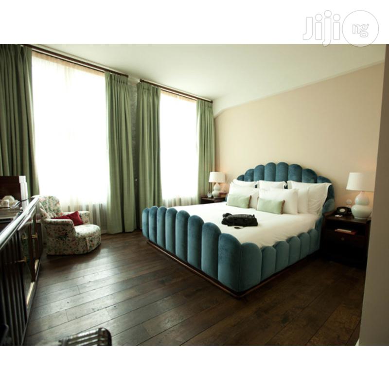 Haryor Pro Upholstered Bed