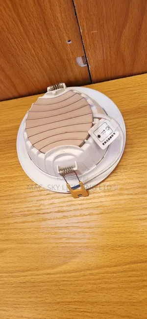 12w GSMD Pop Light