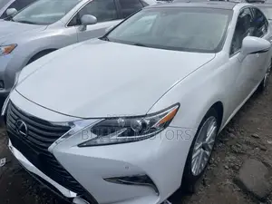 Lexus ES 350 FWD 2013 White