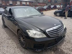 Mercedes-Benz S-Class 2005 Black