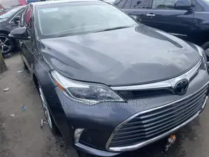 Toyota Avalon Limited Sedan FWD (3.5L 6cyl 6A) 2013 Gray