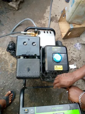 Pressure Washer