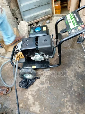 Pressure Washer