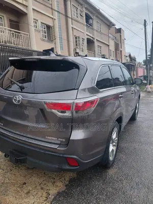 Toyota Highlander Limited V6 4x4 (3.5L 6cyl 6A) 2016 Gray