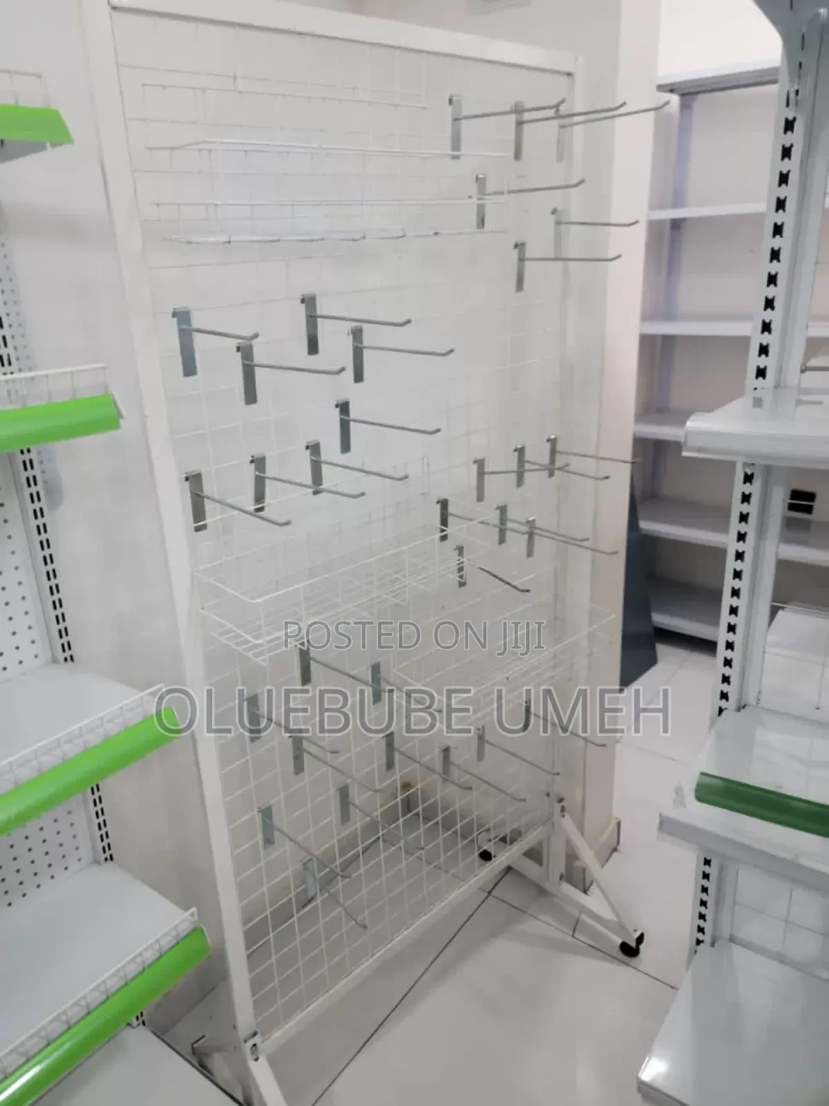 Grid Net With Hooks