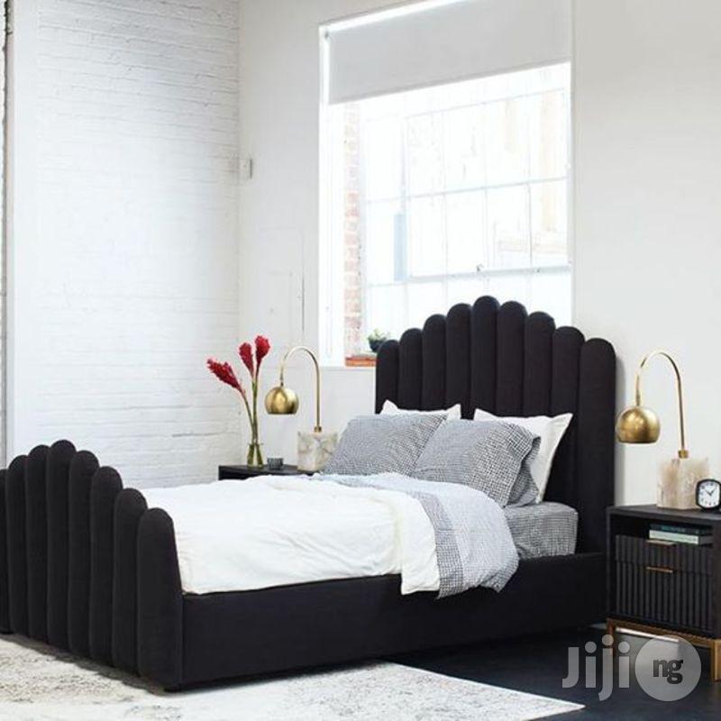 Haryor Plus Upholstered Bed 4.5