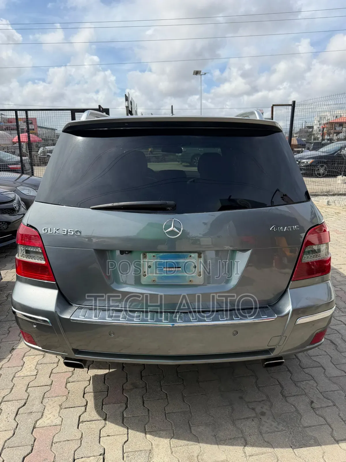 Mercedes-Benz GLK-Class 350 4MATIC 2011 Gray