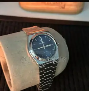 Poedagar Watch