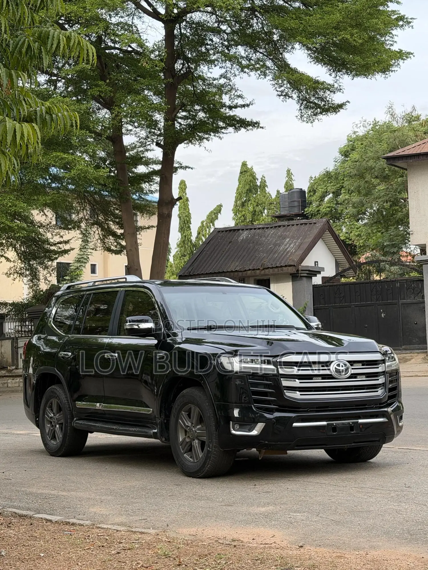 Toyota Land Cruiser 2010 Black