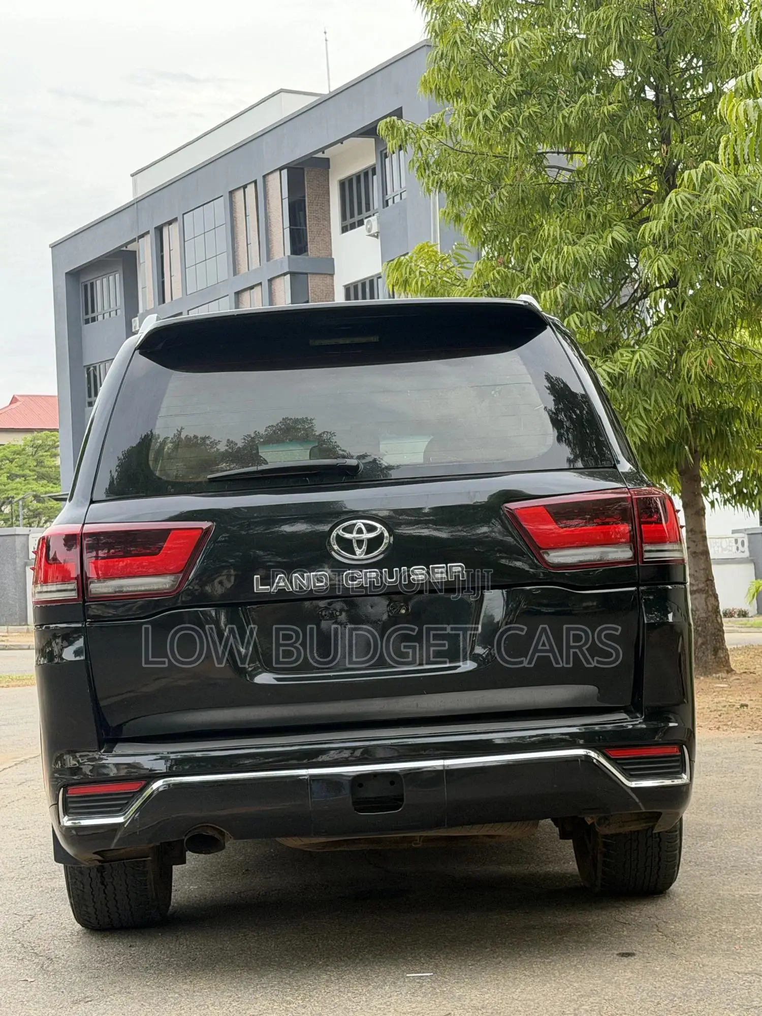 Toyota Land Cruiser 2010 Black