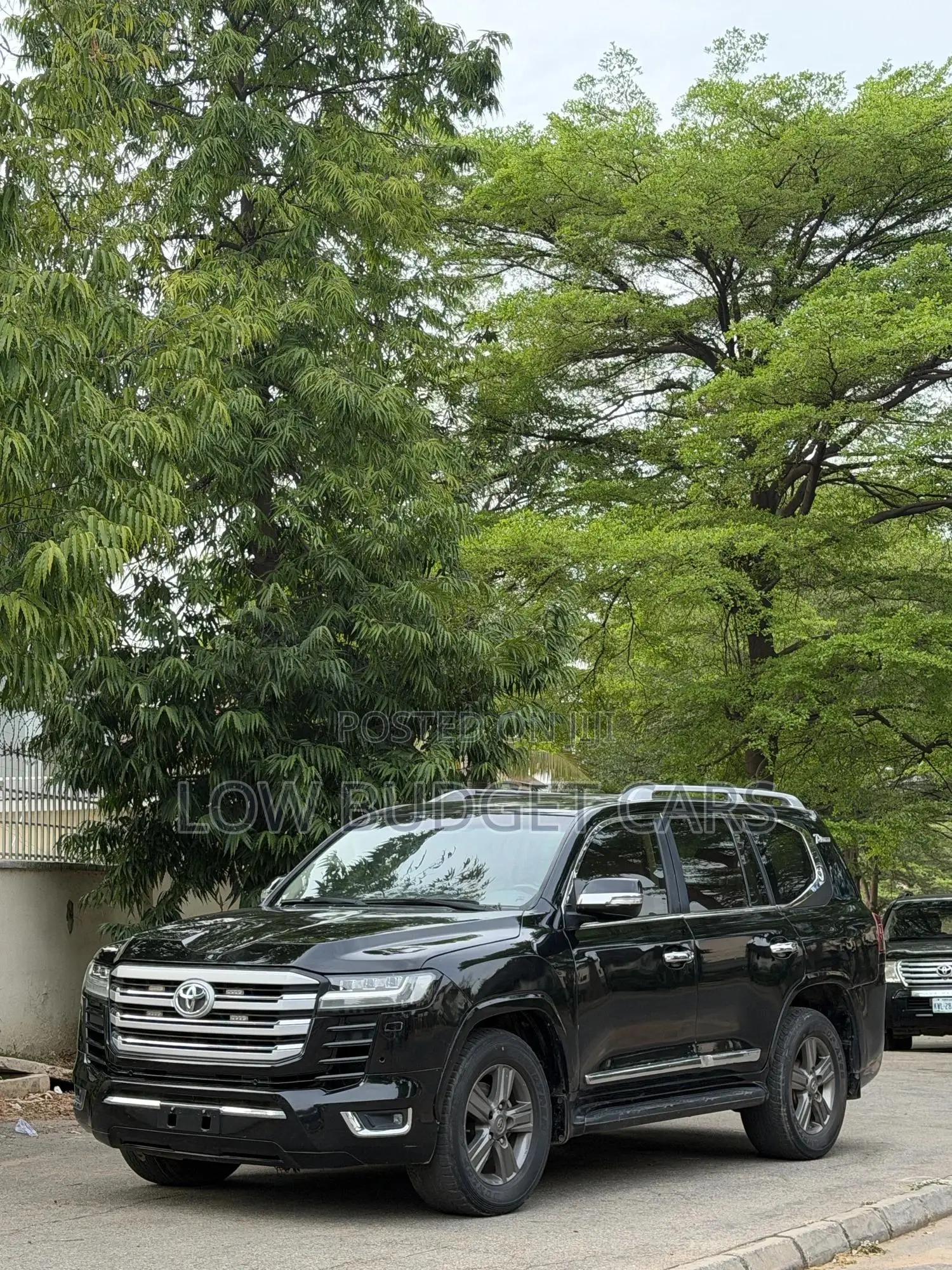Toyota Land Cruiser 2010 Black