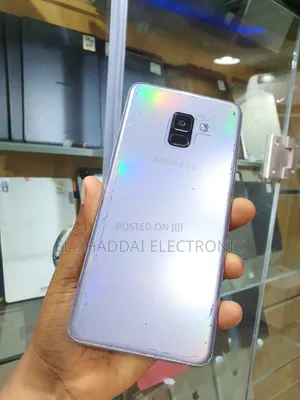Samsung Galaxy A8 Plus 64 GB Blue
